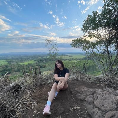 AlmaNoguera4's profile picture. https://t.co/Mba09T8rmU