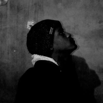 Bogopane_Oteng's profile picture. #House # disco | funk producer 
IN MUSIC BELIEVE | IN SOUL BREATHE
•your bliss music boy•GOOD VIBES•
#Instagram @osirtune