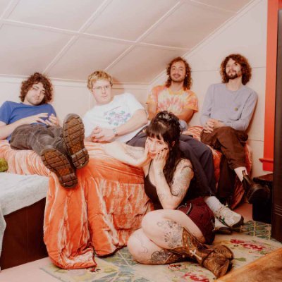this acct is run by management
'BLEEDS 'OUT 9/19
https://t.co/9YUA7p3hCu
https://t.co/AtYbcTFeUR for Karly's stuff