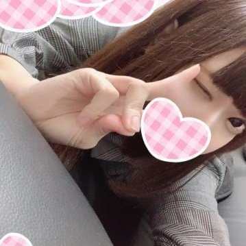 表では絶対に見せられない素顔の私をここで出しちゃいます。先に見せ合いOKなら、プロフのリンクのとこ使うようにしてるよ♡