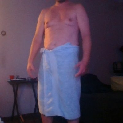 Long Islander NY Discreet Closeted in a way but nice guy lol. Dont judge lol I just keep more on the DL :friends, fun, meet ups, NSA, Hook ups lol etc...:-)