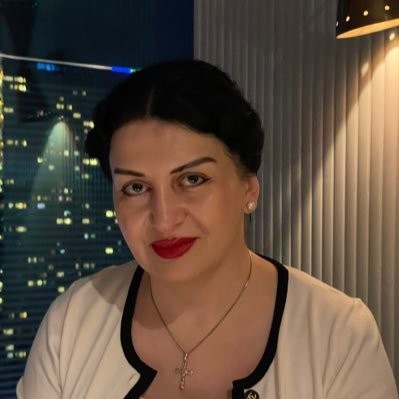Lecturer, PhD in digital linguistics, translator, proofreader, founder of “IE Academy “ and “Woman Way - blog/magazine “