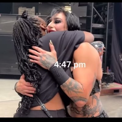 WWESister_Stuff's profile picture. Riecey & Ally 🥰 2 sisters who fell in love with WWE! Fans since April 2011 🩷 Met Cody ‘23 ; Met Rhea ‘25 ✨ Follow us on TikTok!!