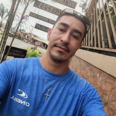 Hoy estamos mañana no sabemos,vivamos hoy como si fuera el último día.