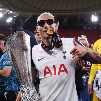 OG Fantasy Commish and Armchair Analyst. Utah Jazz RU Tottenham LA Chargers WWE AEW