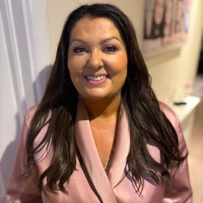 Mom of 4, PhD, Mindful meditator 😇🙏🙌. Research Fellow in partnership with @IrishResearch and @BreakthroCancer. For more info visit 👉@beingwithcancer.
