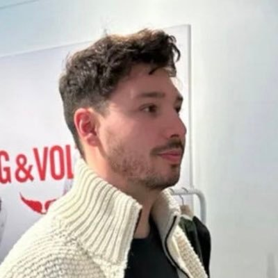 IGensan62021's profile picture. Chilena (algunos ya me juzgarán solo por escribir eso primero), madre, estudiante, trabajadora hasta que me dan los ahogos y tengo que salir!!