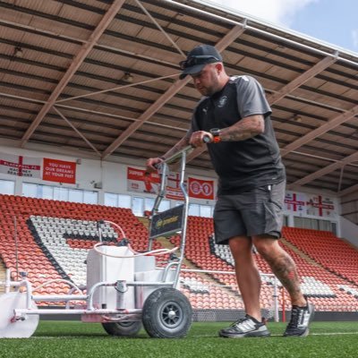 Blackpool Football Club Head Groundsman. All opinions are my own and not those of Blackpool FC. 🍊⚽️