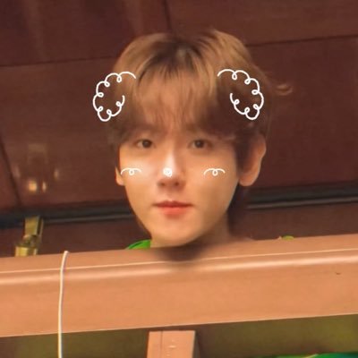 creambaek56hyun's profile picture. 큥이만 도아💕✨