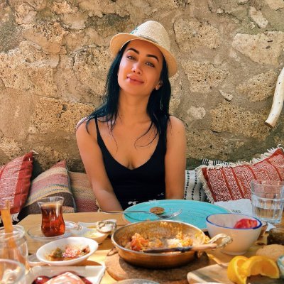 BertonNath2470's profile picture. Don’t wait for the perfect moment—take the moment and make it perfect