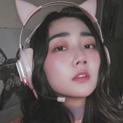 JinYin_Kian's profile picture. Suport SmartBoom🩷🖤