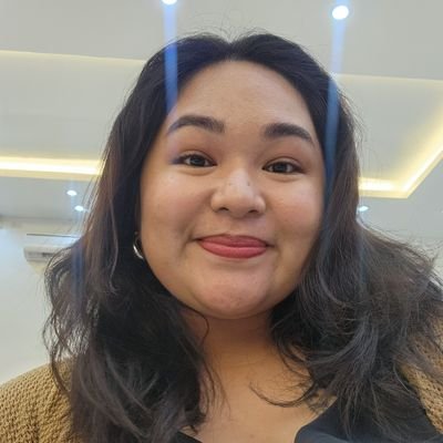 imnexttoearth's profile picture. our task is to persist