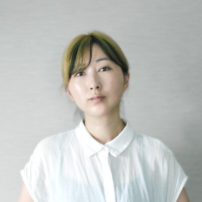 ブランドの“はじまり”に、言葉から寄り添うデザイナー。 言葉とビジュアルで企業・サービスの「軸」を設計します。領域:ブランディング|ロゴ|キービジュアル|Web|紙|アート|教育 現在:フリーランス・ディレクター|講師も少し 実績:ハイライトにて ご相談は ishido@ondobrando.com まで