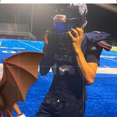 wide receiver/ linebacker at. Hillhouse highschool. class of 2026. 2.8 GPA. @jaydynromeo email:jaydyn15ja@gmail.com. (40)time 4.5