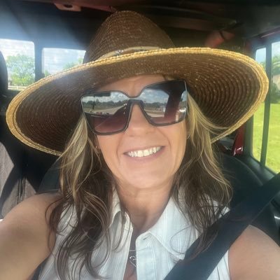 I love Jesus, my husband and family, and my country. pro-life. I love enjoying my God given freedom and hate oppression. NO DM’s!! #MAHAGA