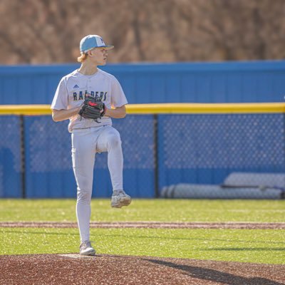Kyle Straughan Profile