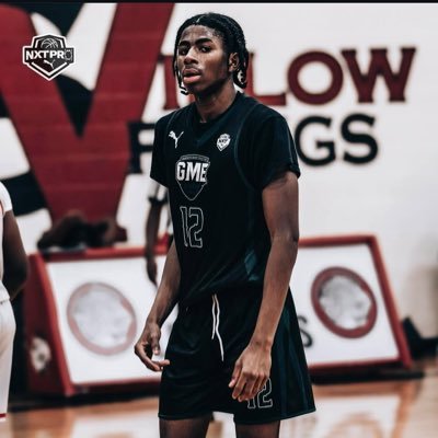 Lake Ridge Highschool | AAU GME | 2028 | 6’1 CG| #foreverblessed contacts:Favour24david@yahoo.com