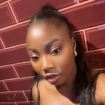 nzubeechukwu's profile picture. navigating life, one thought at a time.