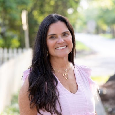 Equipping women to #flourish in #faith, #overcome in life in order to walk in #purpose. Join us at https://t.co/k2DyCui49w
