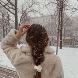 Kluqee721487's profile picture. 