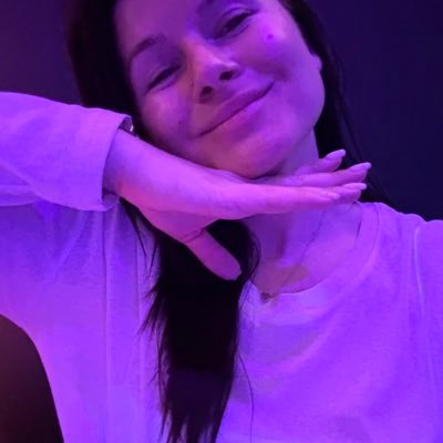 AnastasiaRudz's profile picture. Нытьё, сериалы и кино, каламбурчики, кот.