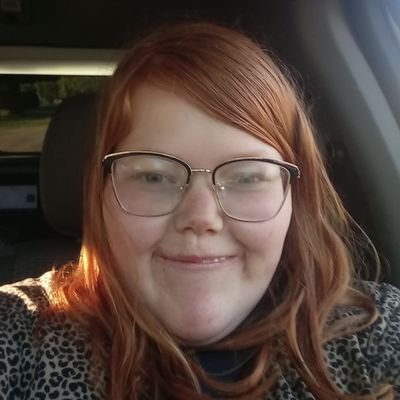 18 year old fire and rescue enthusiast, and law enforcement enthusiast| aunt| seen on @officialOPlive in case of emergency dial 911