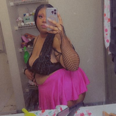 they/them🦄 twenty five 🔮 basshead 🍃 queer/pansexual 🧚🏽♀