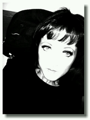 vanessawoodley's profile picture. 