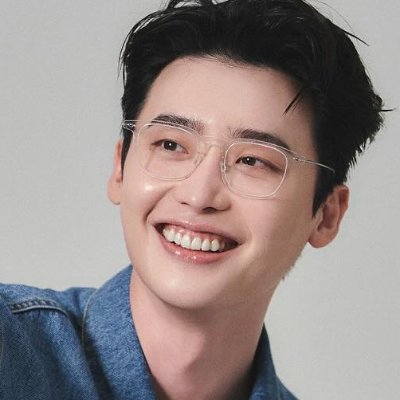 (#이종석) • Sua maior e mais atualizada fanbase brasileira dedicada ao ator sul-coreano Lee Jong Suk.