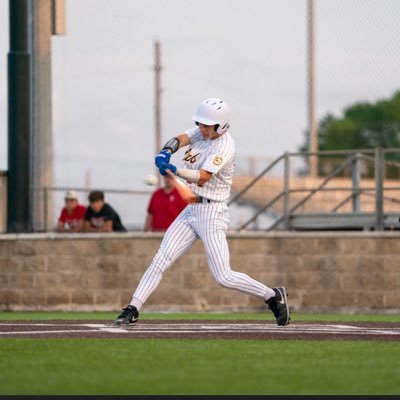 God first | Klein Oak | c/o ‘27 | ⚾️🏈 | 5’11 | 160 lbs | L/L | OF/LHP/1B | WR | 6.28 laser 60 💨 | 5.02 weighted GPA | 📞 346-273-6514 | carsonvarro@icloud.com
