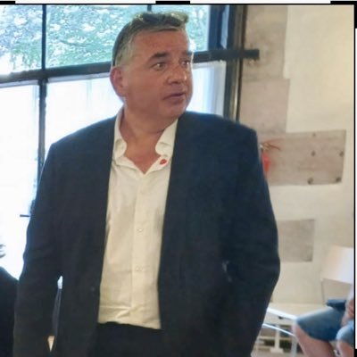 25ème promo @INHESJ devenu @ihemi_fr - Mes tweets n'engagent que moi - dijonnais à #Paris - Ex chef de cabinet #Ministre @gouvernementFR #Ayrault