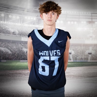3.5⭐️ Kohl’s Kicking Newsome High School HKA TOP 40 c/o 2027. 6’5” K/P 3.68GPA NCAA ID# 2503528104 email:brockmeier.carson67@gmail.comYouTube: @CarsonBrockmeier
