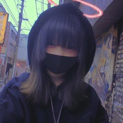 Malice🎀| 鬱 x エモ / 夏の夜の匂いに胸が焼かれる / ご依頼はDMで🧸🔪 / https://t.co/IutnivpC2k