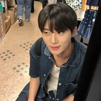 poop base☯︎ (@c4r0lin494) Twitter profile photo