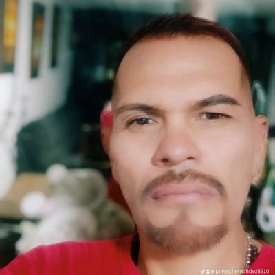 amantepolicial1's profile picture. Me encantan mucho los hombres súper serios y más de la fuerza pública policía o militar