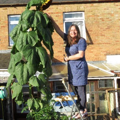 Mum1715's profile picture. 🇬🇧🏴󠁧󠁢󠁥󠁮󠁧󠁿 A proud  Mum & Carer in her 60's.
🐾 There is no such thing as
'Just A Dog' 🐾🐕
            ⛔ NO DM's ⛔