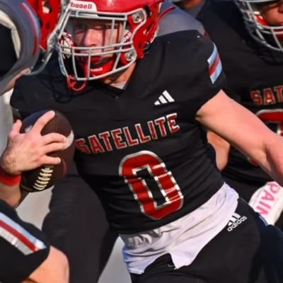 satellite highschool , rb/fb/special teams, 5'7 170, co2026, 321-895-3681, bench: 270 squat: 455 PC: 270 40:4.83 NCAA ID# 2304866708