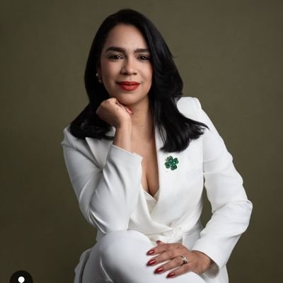 Comprometida con lo que es correcto y lo equitativo| Provida| Dominicana| Esposa| Madre| Política por Vocación| RD🇩🇴 en mi ♥️| Partido Fuerza del Pueblo.