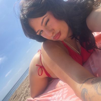 LIDD0LILITH's profile picture. ♏️♎️♐️ 🌿