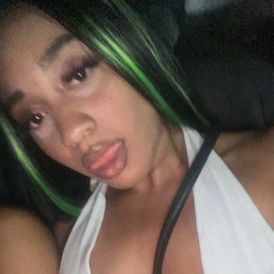 icyprincis's profile picture. 🫧 ALL NATURAL 🌱 BADDIE 🫦