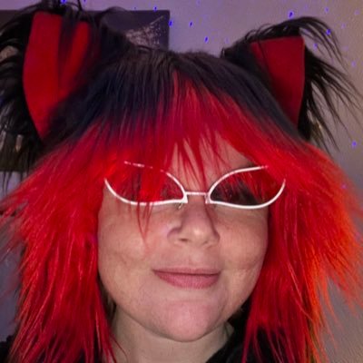 Just some strange girl, who writes music, sings, 3D models and animates in both 2D and 3D...and when I'm bored, I play video games and watch TV.