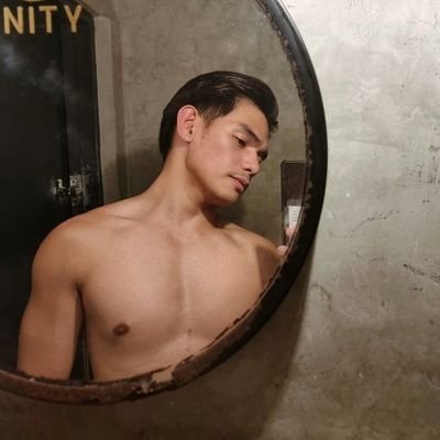 feelingero. frustrated. perpetually tired of bullshit. Follow yah boi on IG: https://t.co/Ax7ev0yKab
