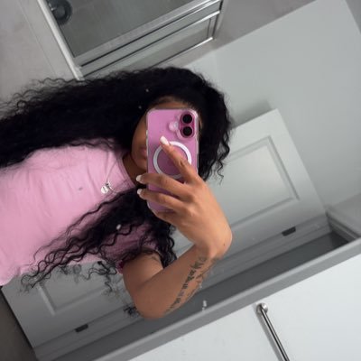 colormered14's profile picture. ♐️