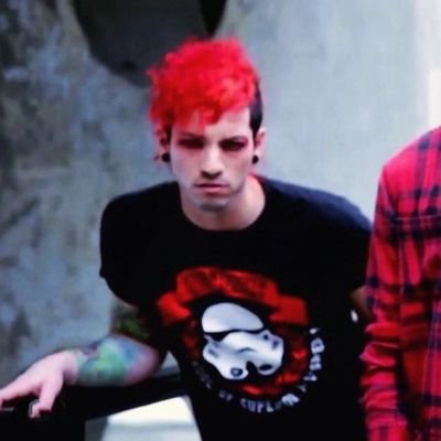 dirtysoul32's profile picture. Clique Artist/ silly girl...''entertain My faith'' I just wanna post my art :)