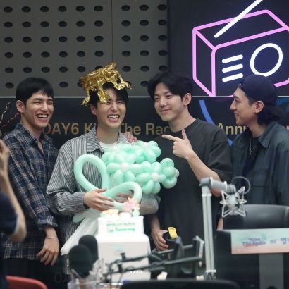 xxxdtsm's profile picture. be happy