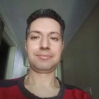Film Script Writer. Business Manager at HEJ Business Family Co and Shareholder. PhD in Applied Mathematics.Startup Planner and Creator of LIVEROOM. investments.