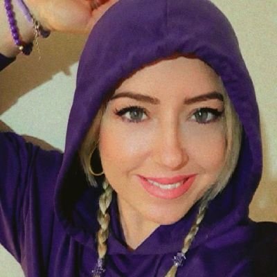 neznisan's profile picture. 🌸  more than words..