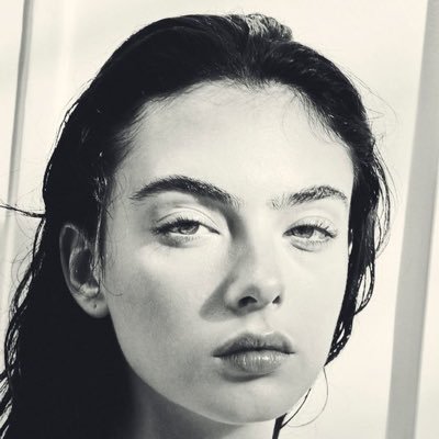 whats_withyou's profile picture. Ӫ