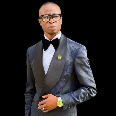 CEO of GleanFold Pty Ltd. A Speaker, Philanthropist, Business Advisor & a Life Coach. An Author of