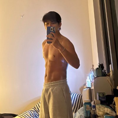 jiramchi's profile picture. qpal